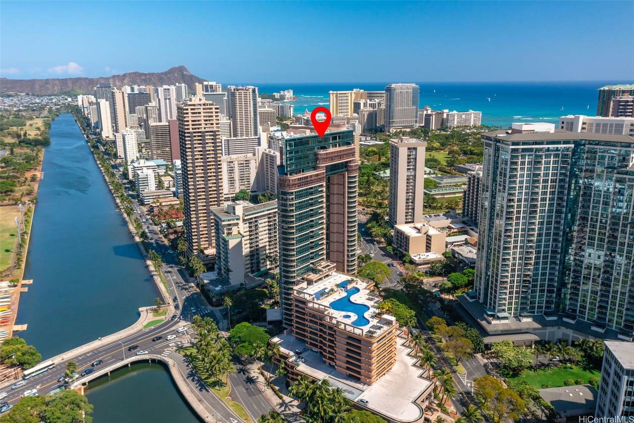 1888 Kalakaua Avenue - Photo 1