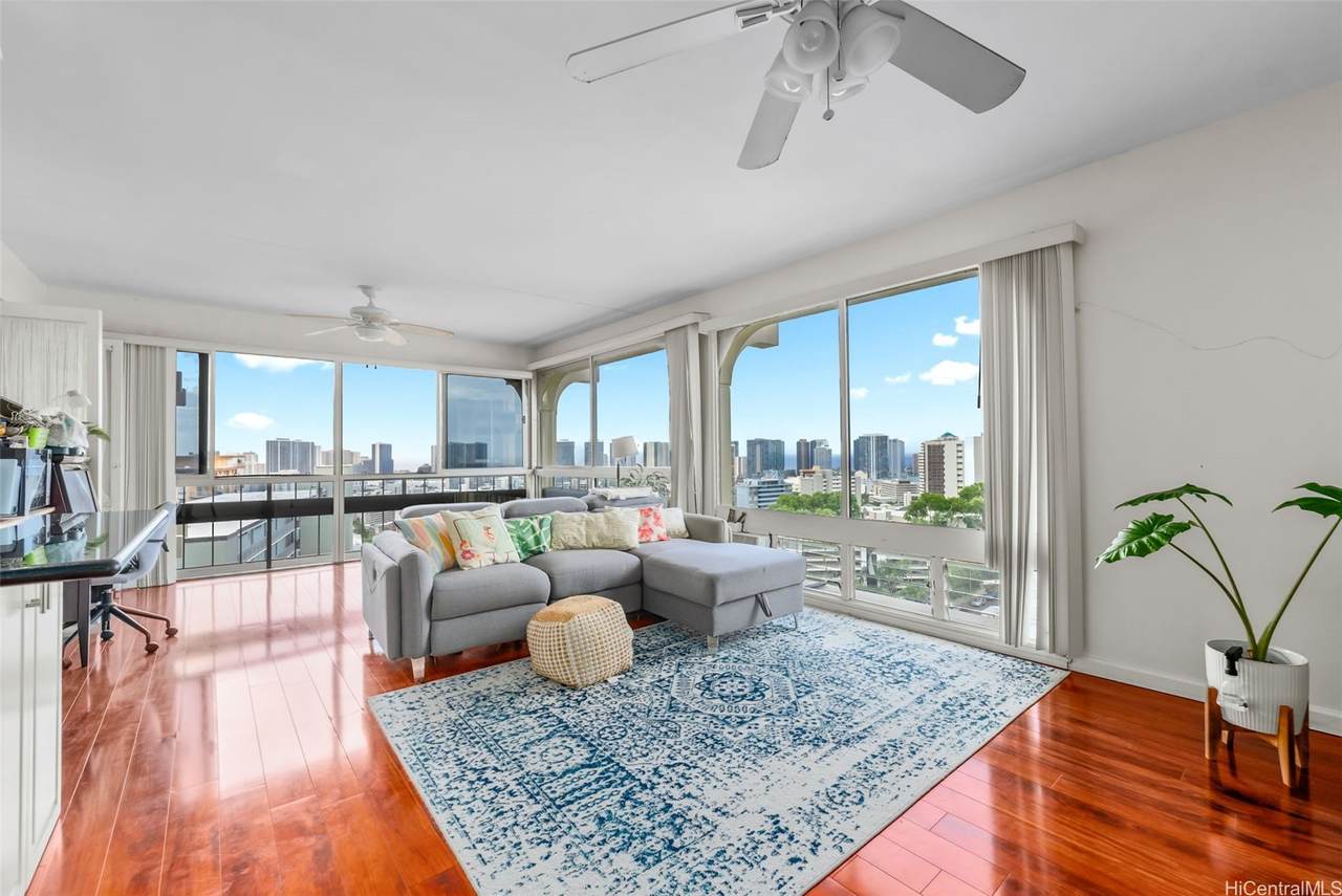 1022 Prospect Street - Photo 1