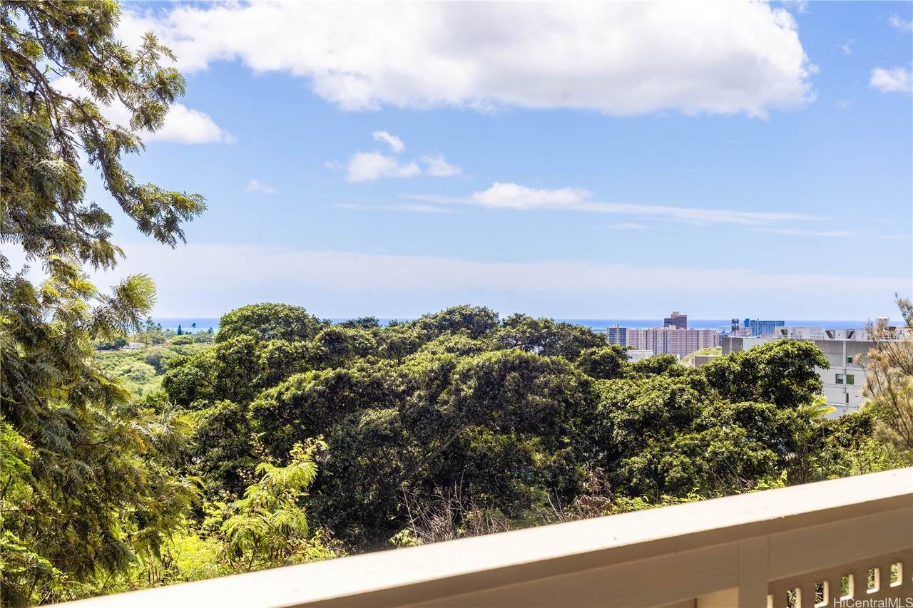 https://bt-photos.global.ssl.fastly.net/honolulu/1280_boomver_1_202600290-2.jpg