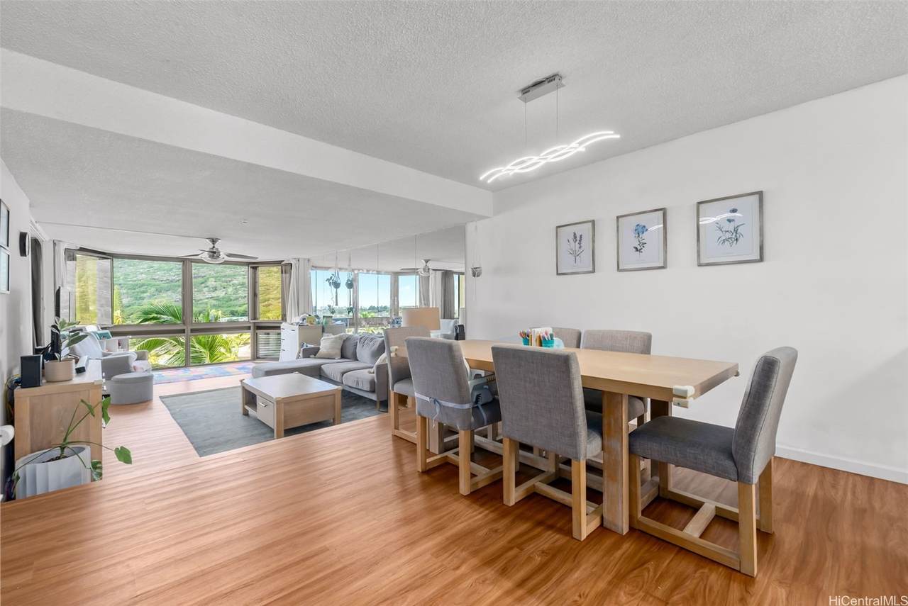 501 Hahaione Street - Photo 1