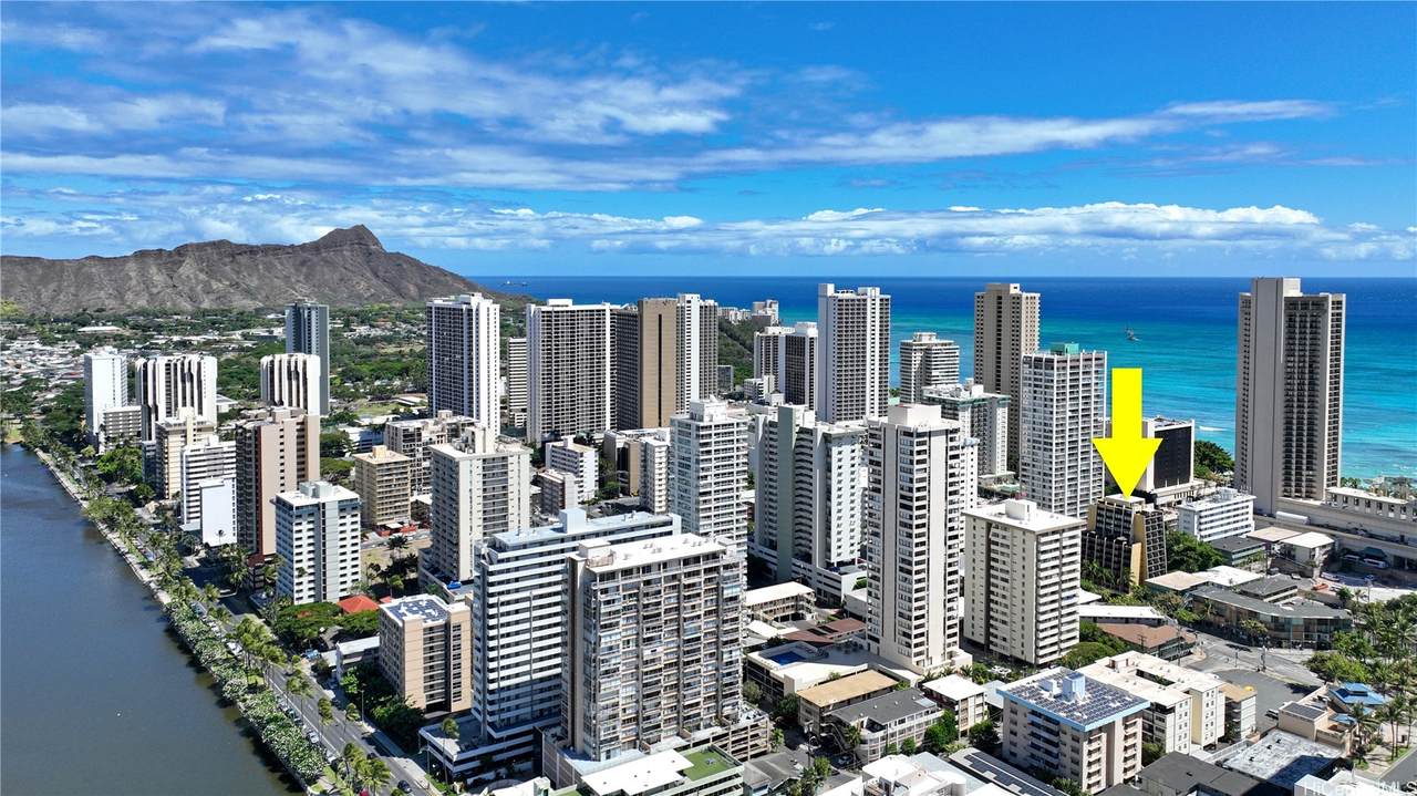 2425 Kuhio Avenue - Photo 1