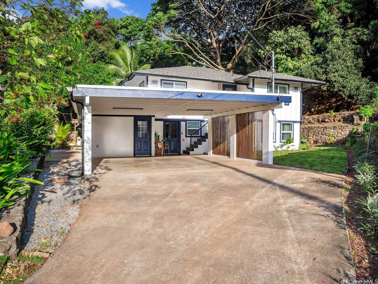 https://bt-photos.global.ssl.fastly.net/honolulu/1280_boomver_1_202601099-2.jpg
