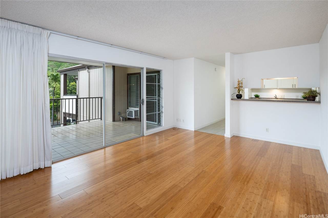 https://bt-photos.global.ssl.fastly.net/honolulu/1280_boomver_1_202601336-2.jpg