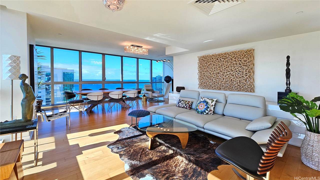 https://bt-photos.global.ssl.fastly.net/honolulu/1280_boomver_1_202601393-2.jpg