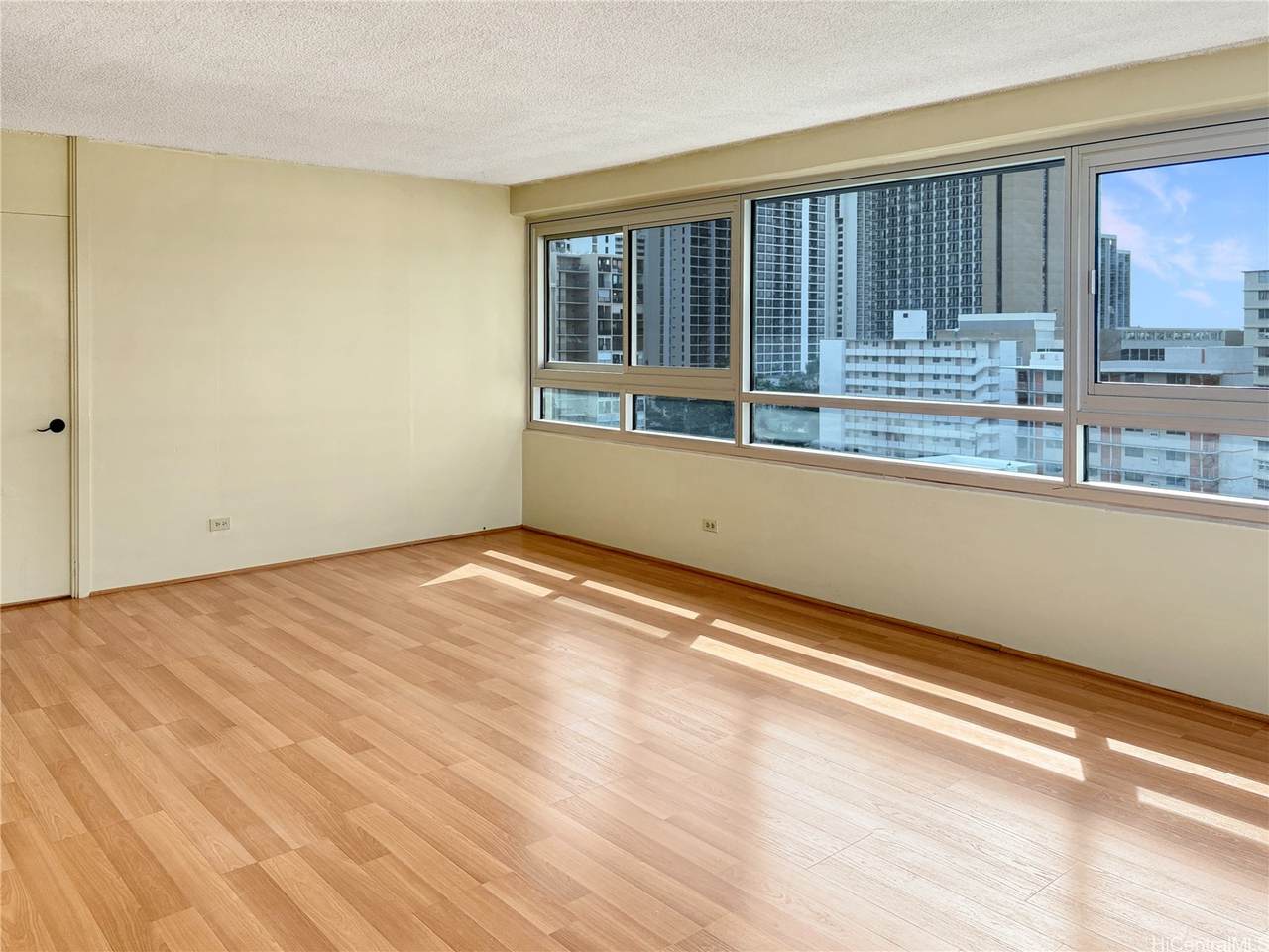 https://bt-photos.global.ssl.fastly.net/honolulu/1280_boomver_1_202601428-2.jpg