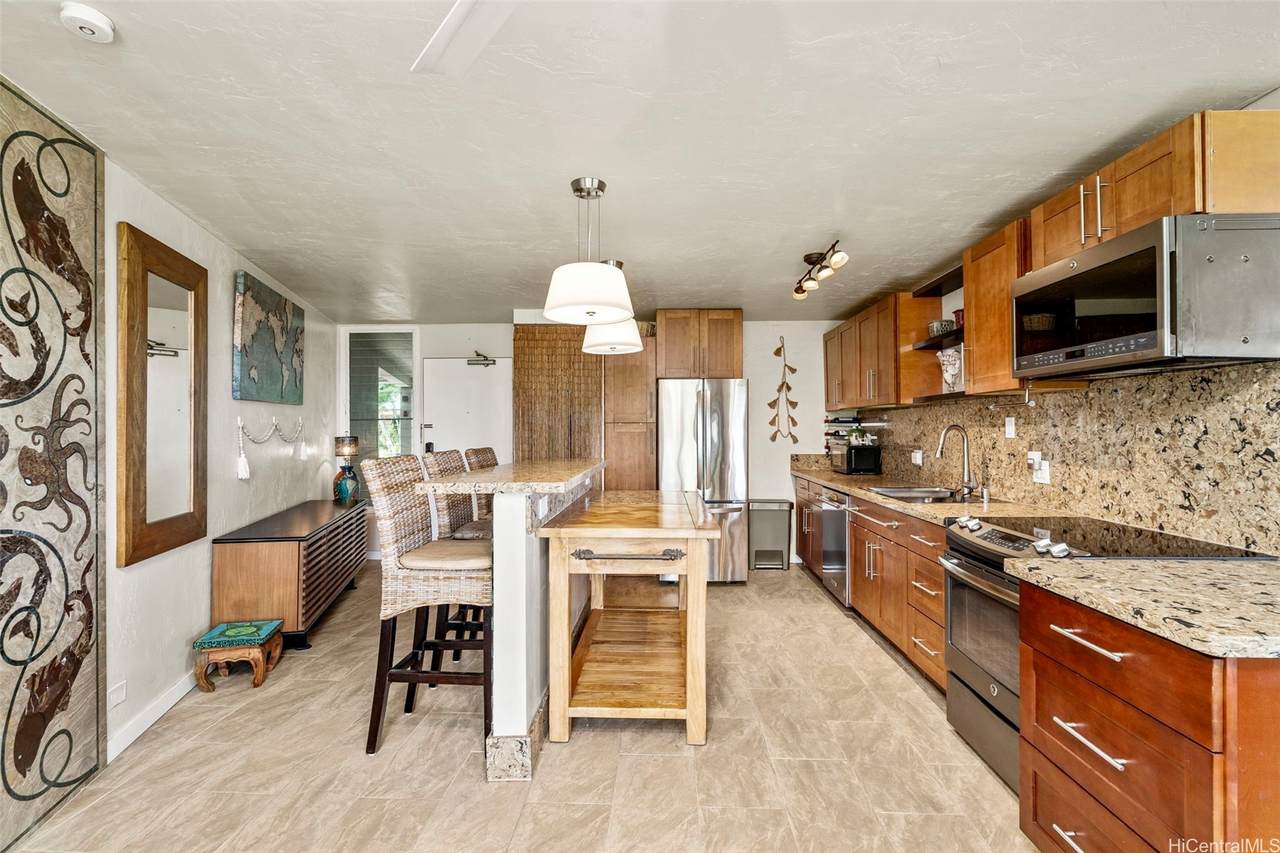 https://bt-photos.global.ssl.fastly.net/honolulu/1280_boomver_1_202601430-2.jpg