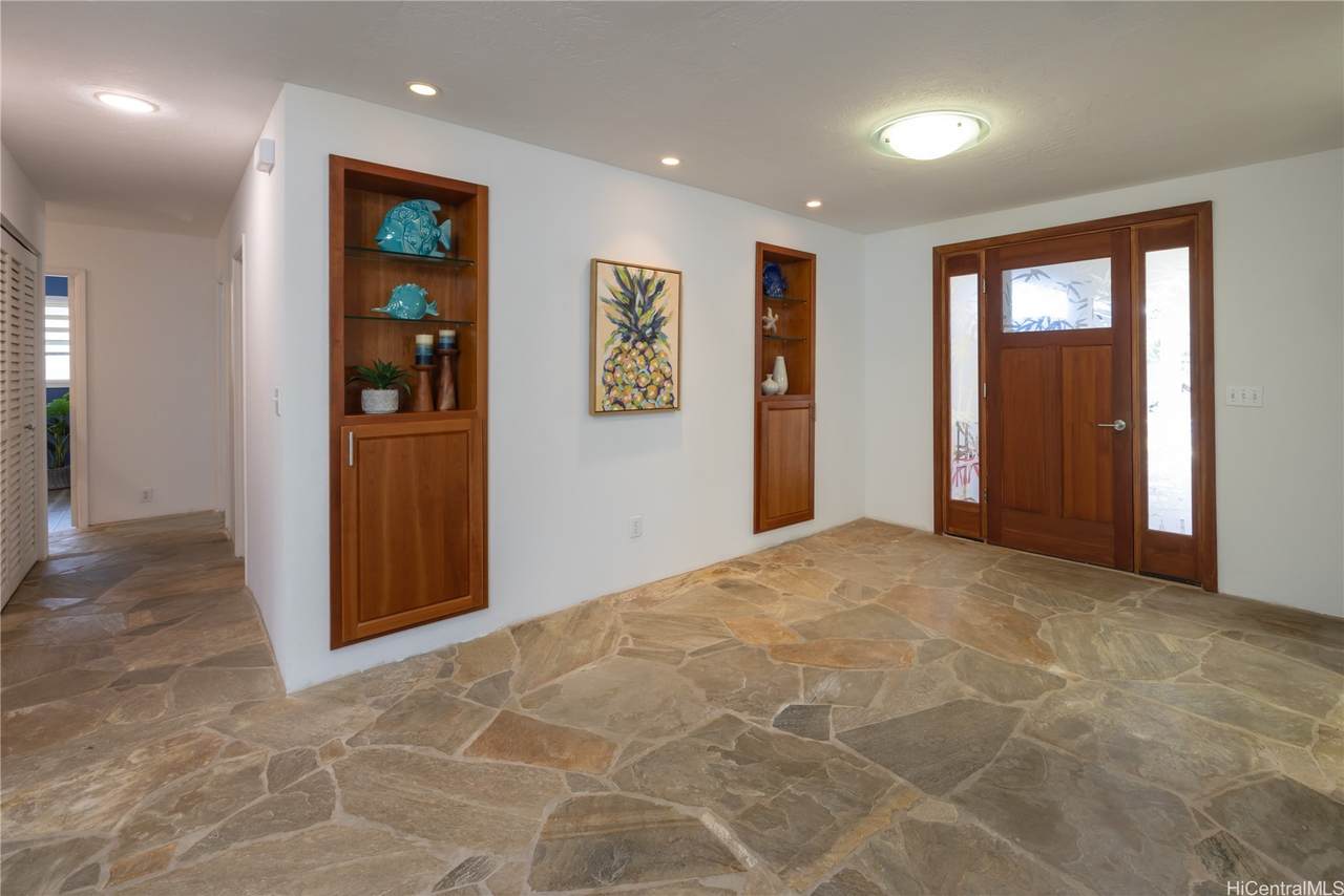 https://bt-photos.global.ssl.fastly.net/honolulu/1280_boomver_1_202601541-2.jpg