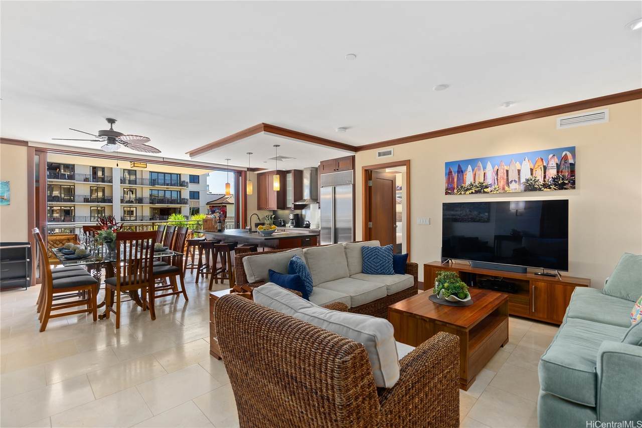 https://bt-photos.global.ssl.fastly.net/honolulu/1280_boomver_1_202601662-2.jpg