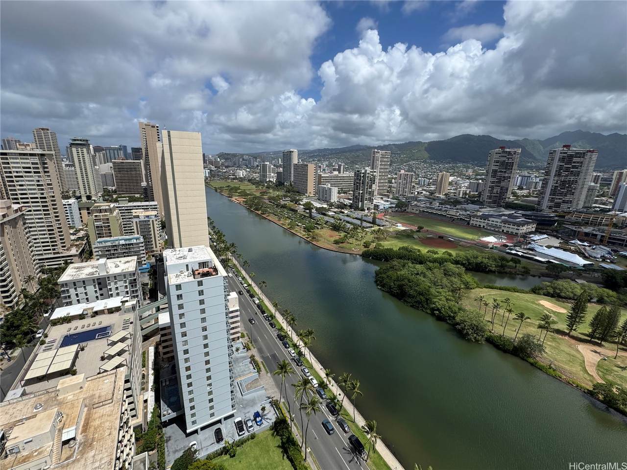 https://bt-photos.global.ssl.fastly.net/honolulu/1280_boomver_1_202601669-2.jpg