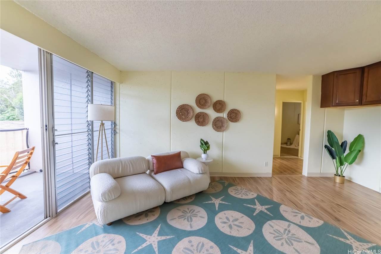 95-061 Waikalani Drive - Photo 1