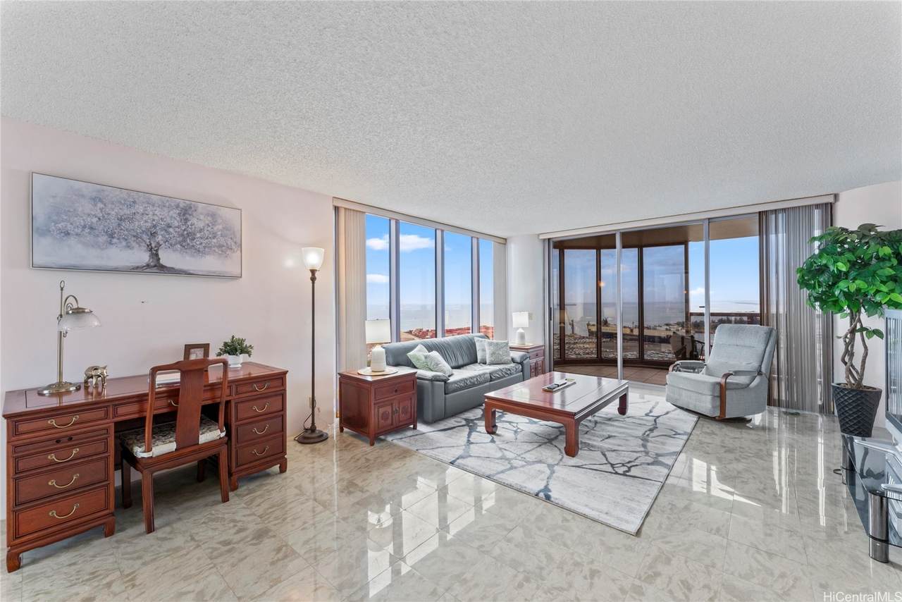 415 South Street - Photo 1