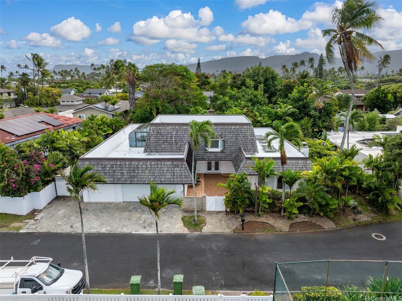 https://bt-photos.global.ssl.fastly.net/honolulu/1280_boomver_1_202601880-2.jpg