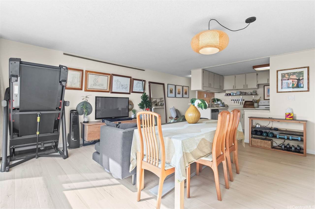 https://bt-photos.global.ssl.fastly.net/honolulu/1280_boomver_1_202601903-2.jpg