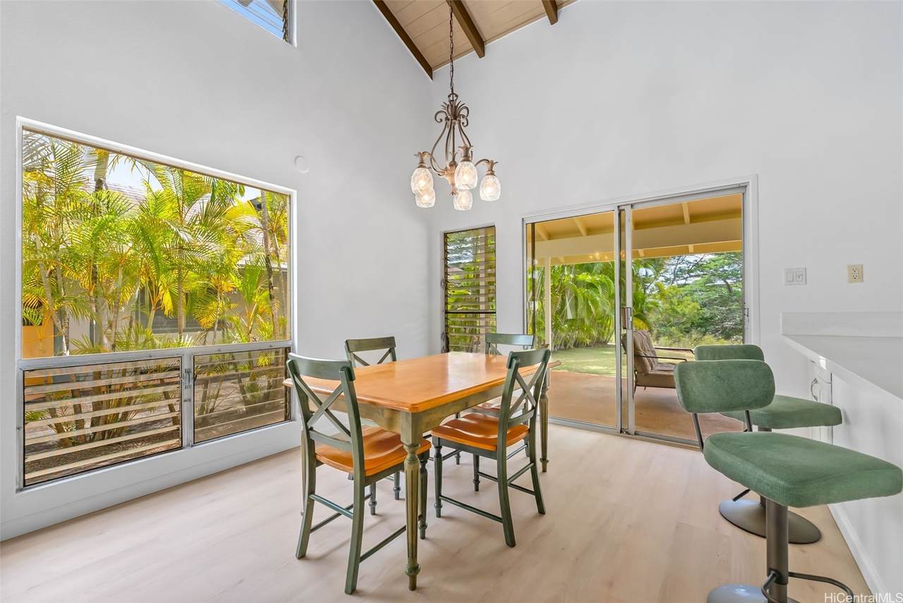 https://bt-photos.global.ssl.fastly.net/honolulu/1280_boomver_1_202601937-2.jpg