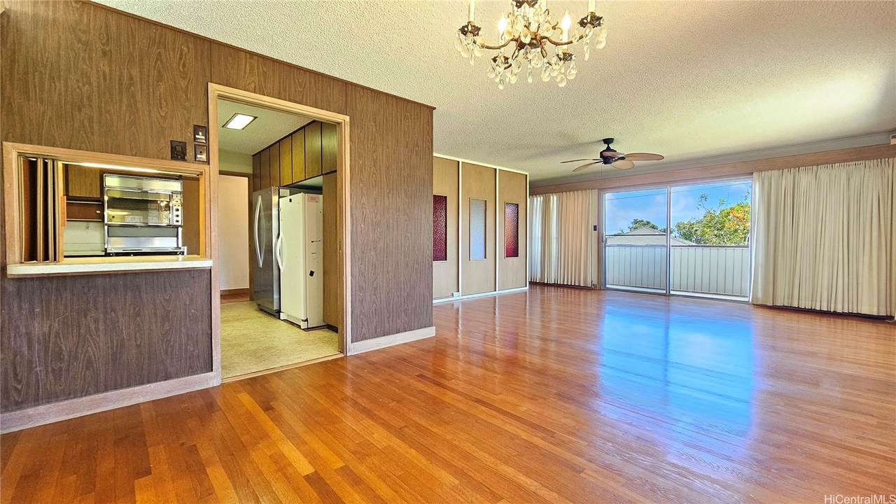 https://bt-photos.global.ssl.fastly.net/honolulu/1280_boomver_1_202601989-2.jpg