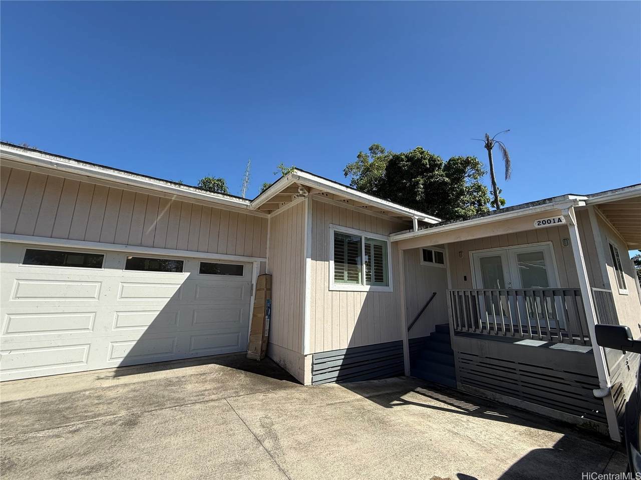 2001 California Avenue - Photo 1