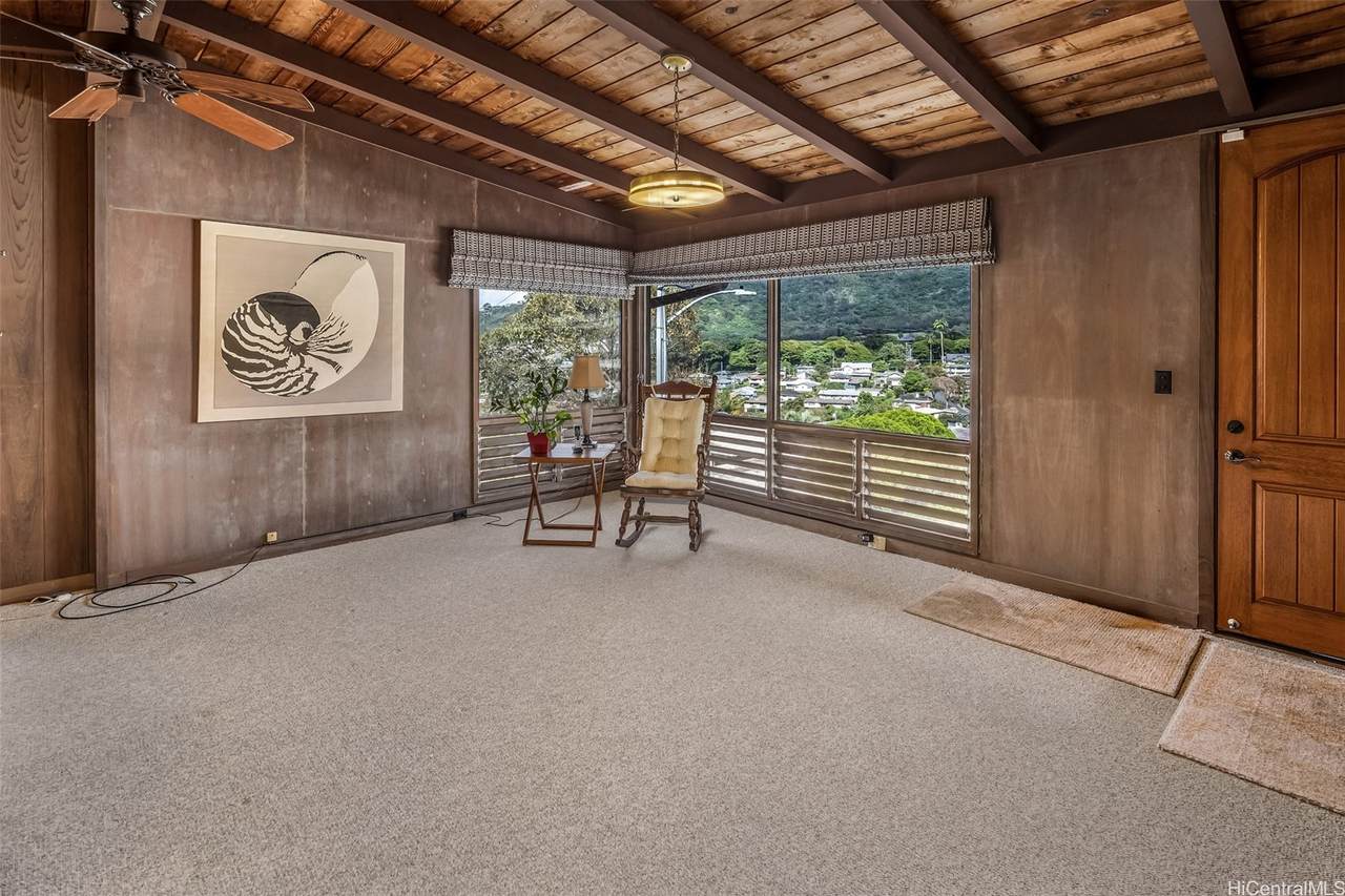 https://bt-photos.global.ssl.fastly.net/honolulu/1280_boomver_1_202603328-2.jpg