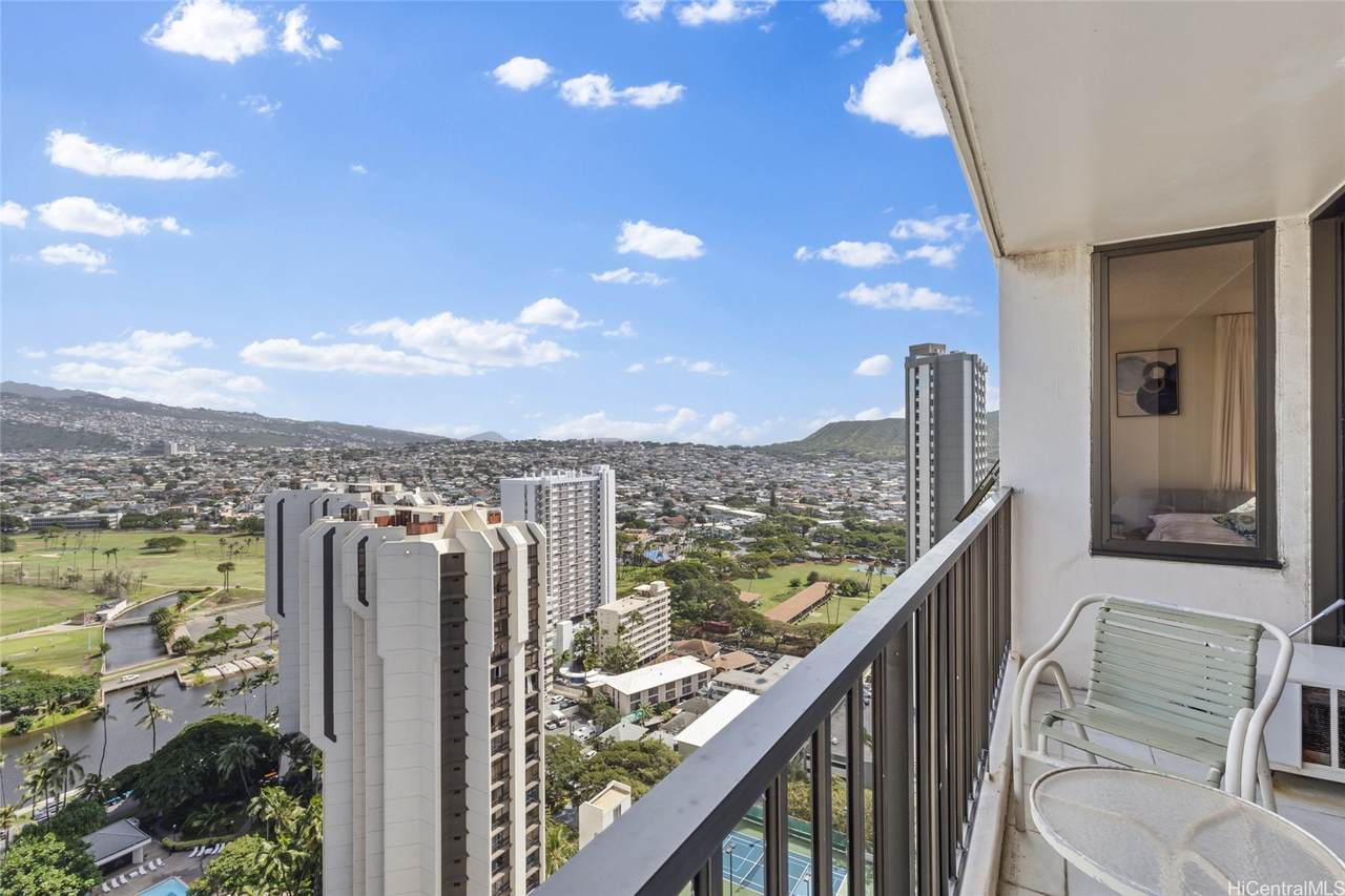 https://bt-photos.global.ssl.fastly.net/honolulu/1280_boomver_1_202603350-2.jpg