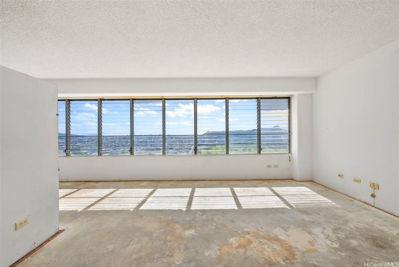 https://bt-photos.global.ssl.fastly.net/honolulu/1280_boomver_1_202603365-2.jpg