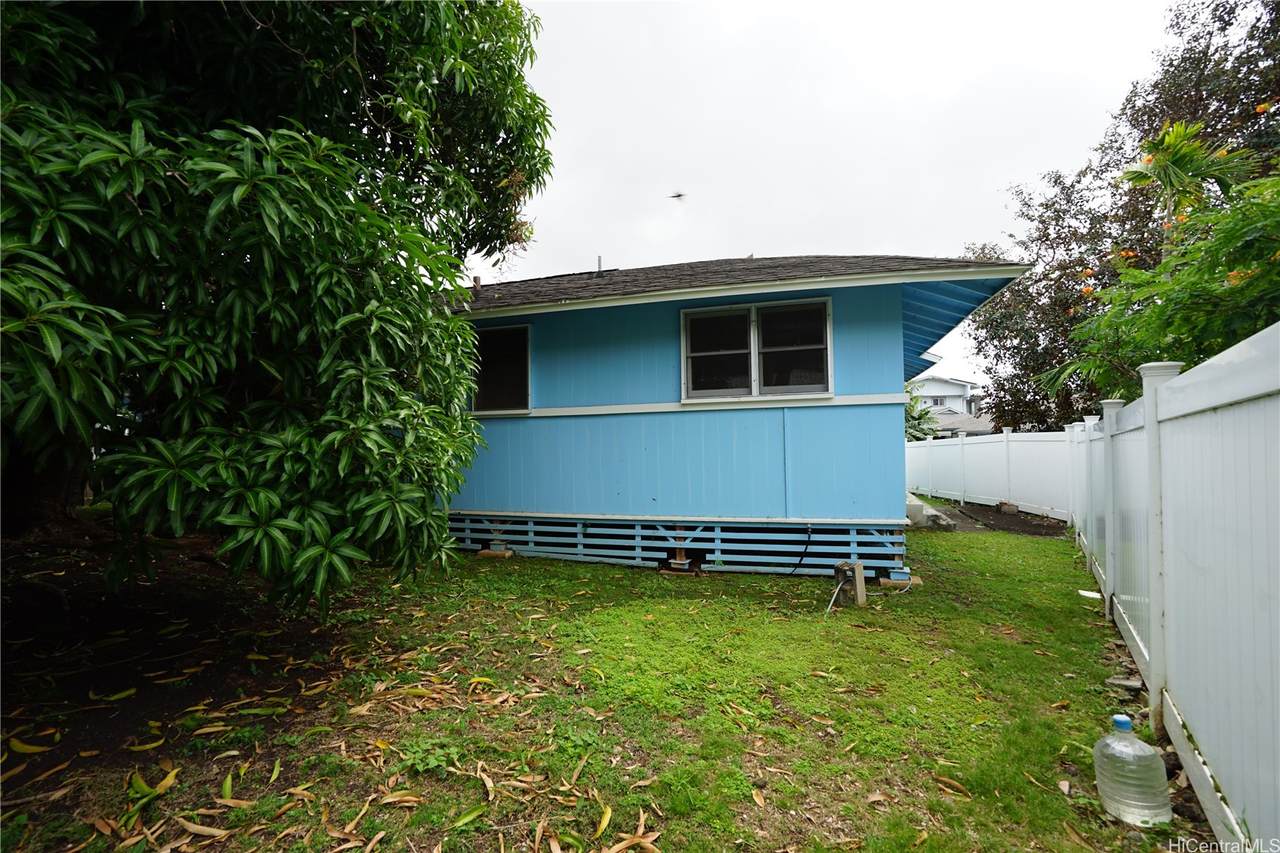 https://bt-photos.global.ssl.fastly.net/honolulu/1280_boomver_1_202603378-2.jpg