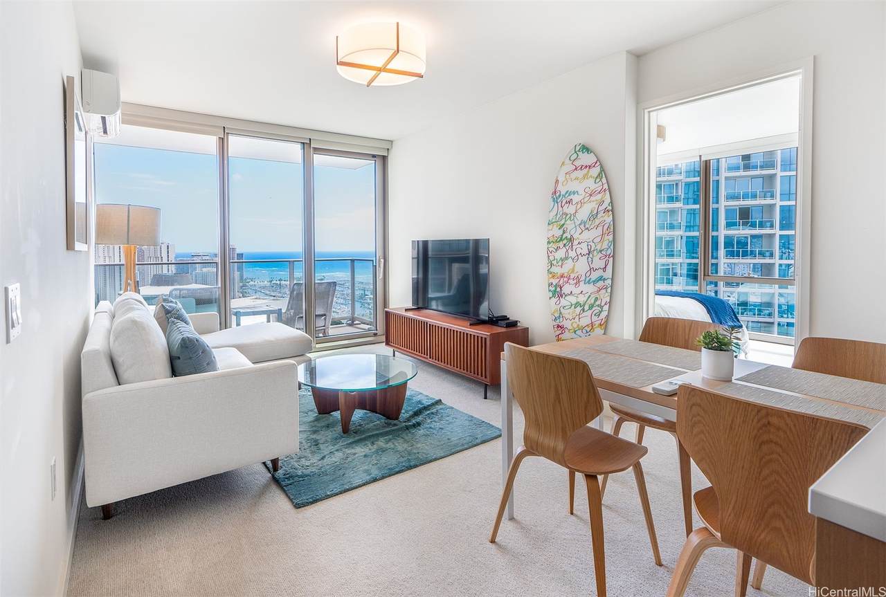 1388 Kapiolani Boulevard - Photo 1