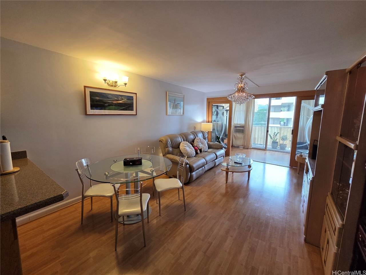 2474 Kapiolani Boulevard - Photo 1