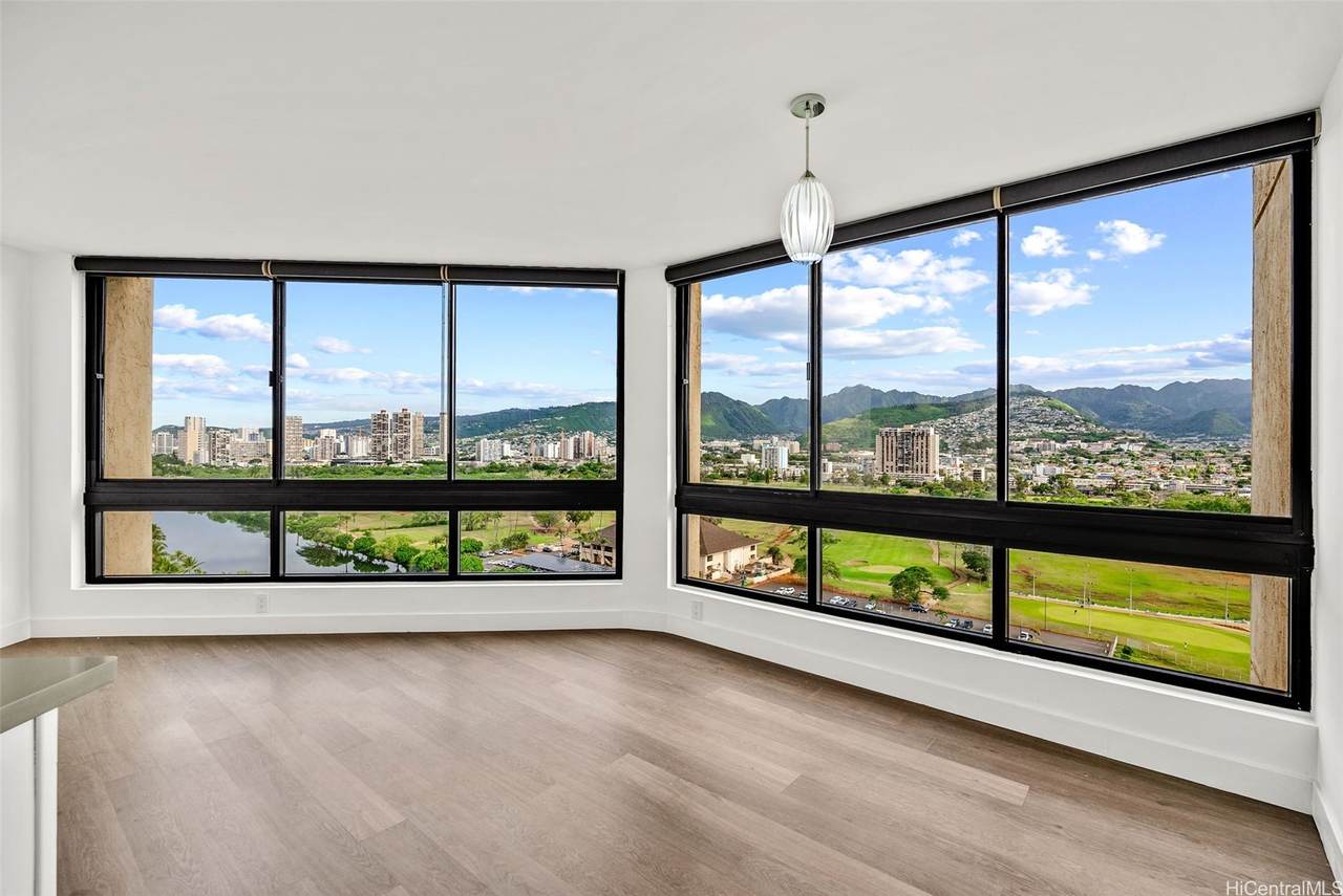 https://bt-photos.global.ssl.fastly.net/honolulu/1280_boomver_1_202603686-2.jpg