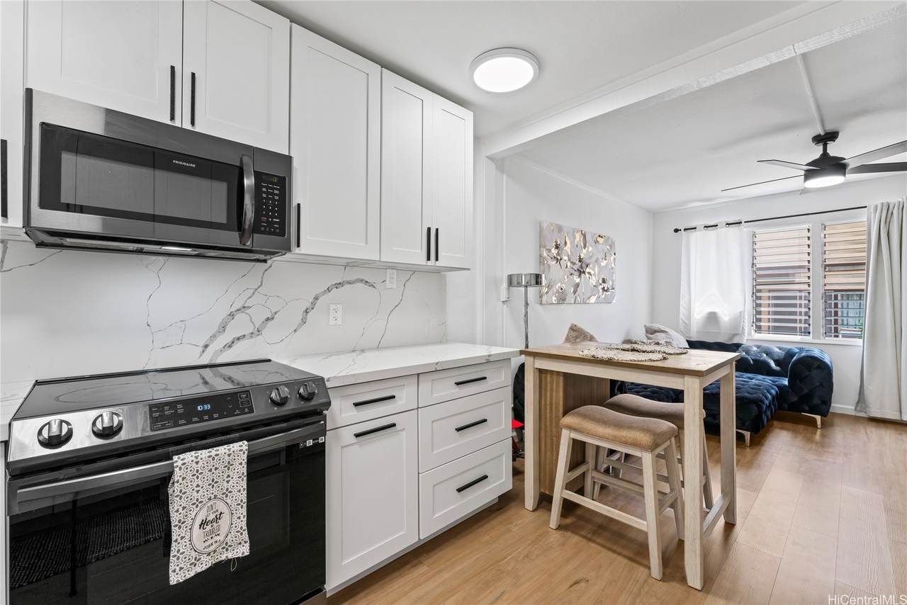 98-1280 Hoohiki Place - Photo 1