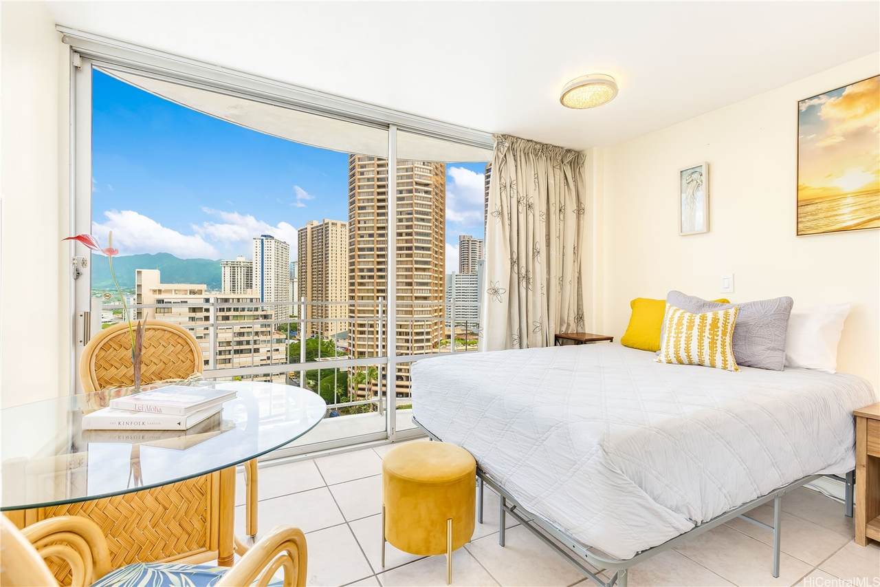 https://bt-photos.global.ssl.fastly.net/honolulu/1280_boomver_1_202603759-2.jpg