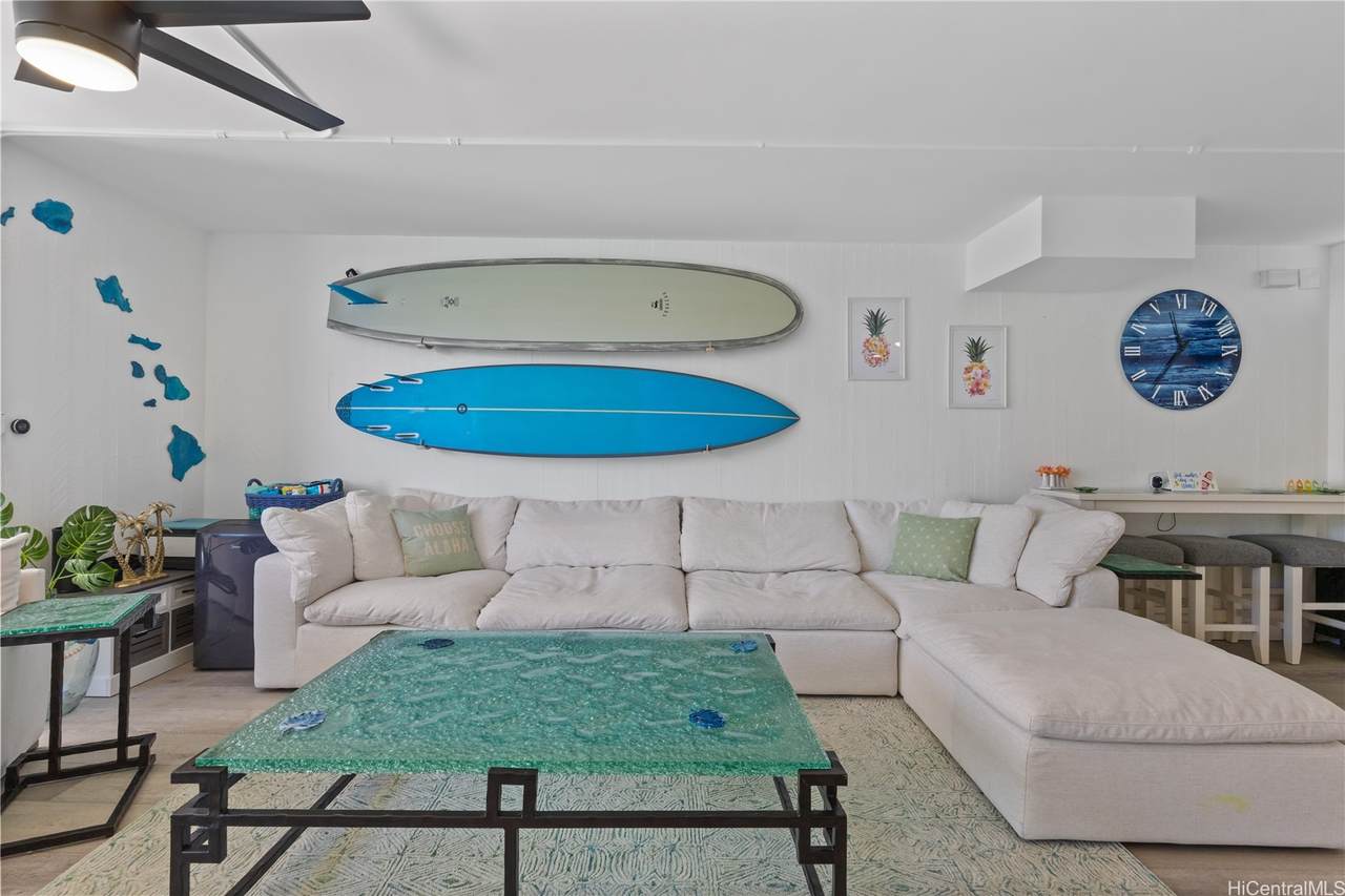 2987 Kalakaua Avenue - Photo 1
