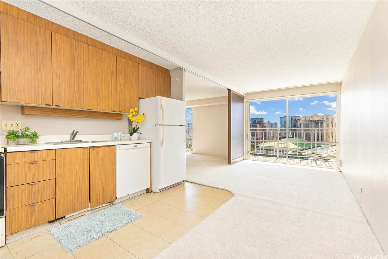 1655 Makaloa Street - Photo 1