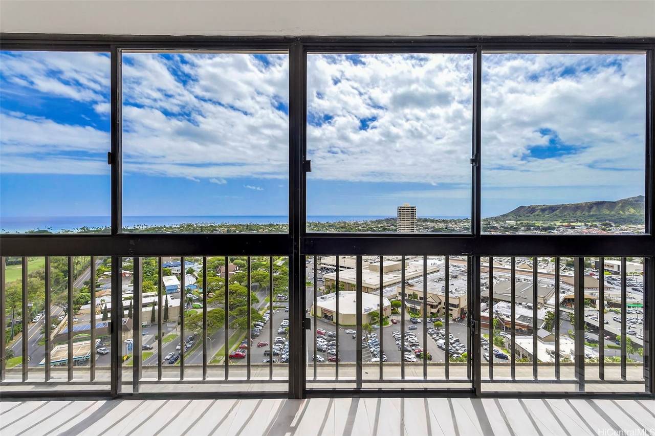 4300 Waialae Avenue - Photo 1