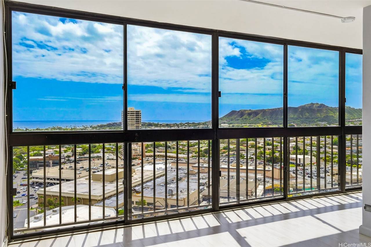 https://bt-photos.global.ssl.fastly.net/honolulu/1280_boomver_1_202603861-2.jpg