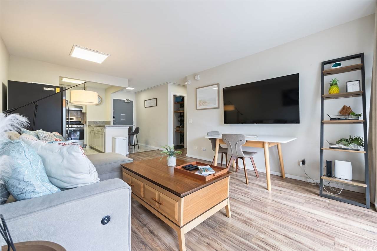 2465 Kuhio Avenue - Photo 1