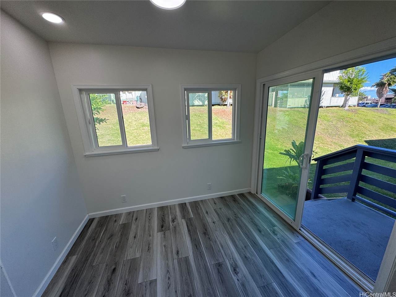 98-1426 Kaahumanu Street - Photo 1