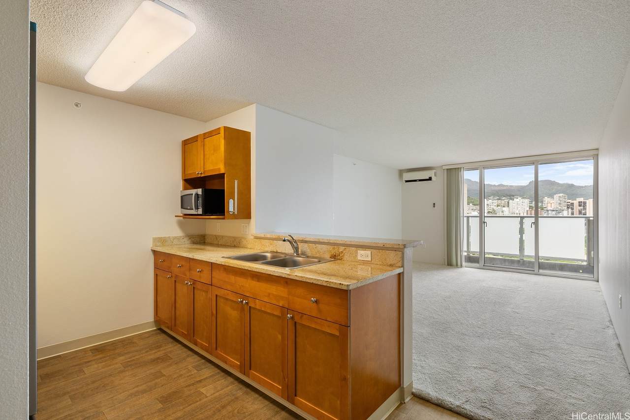 801 South Street - Photo 1