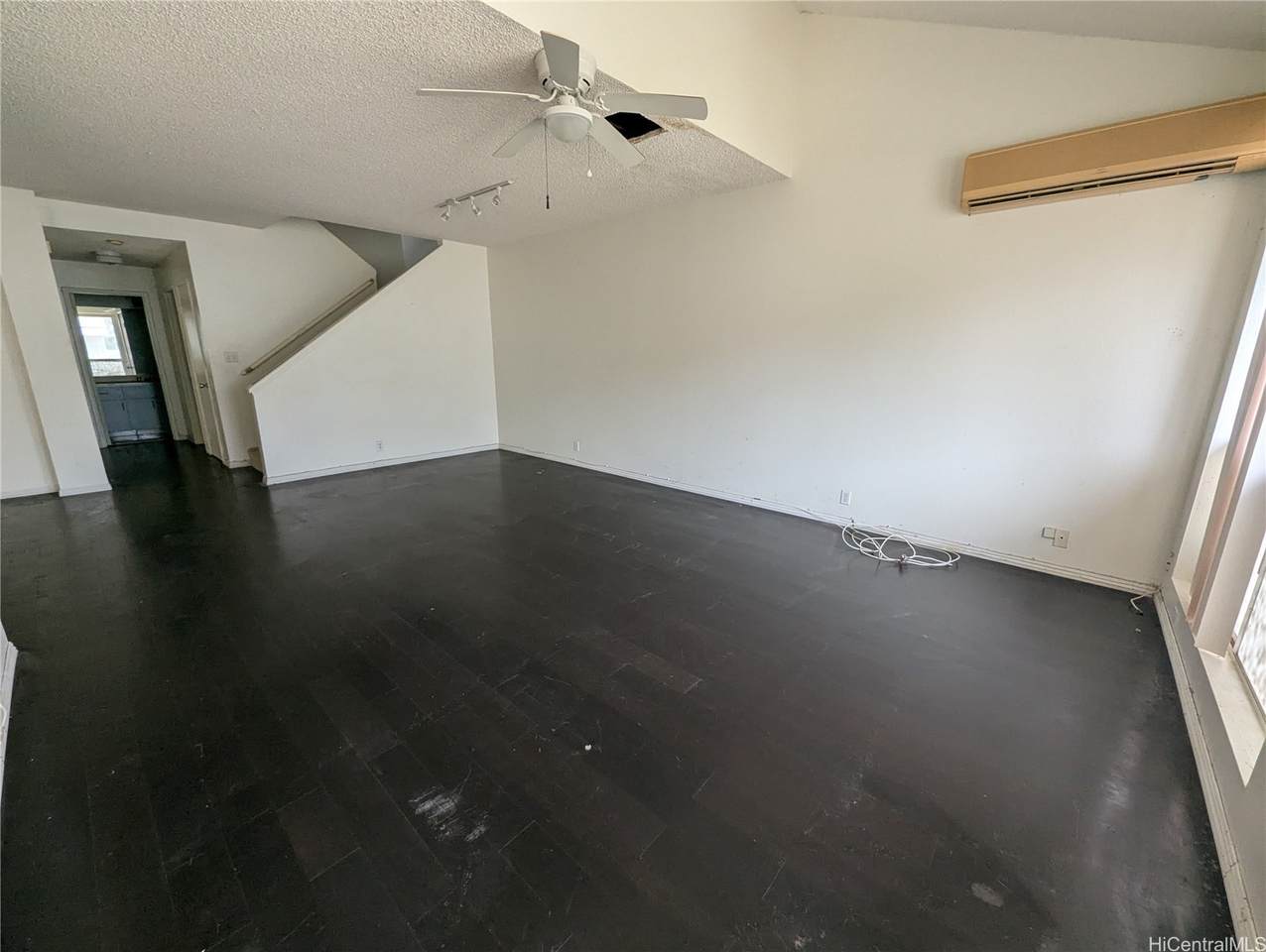 https://bt-photos.global.ssl.fastly.net/honolulu/1280_boomver_1_202604003-2.jpg