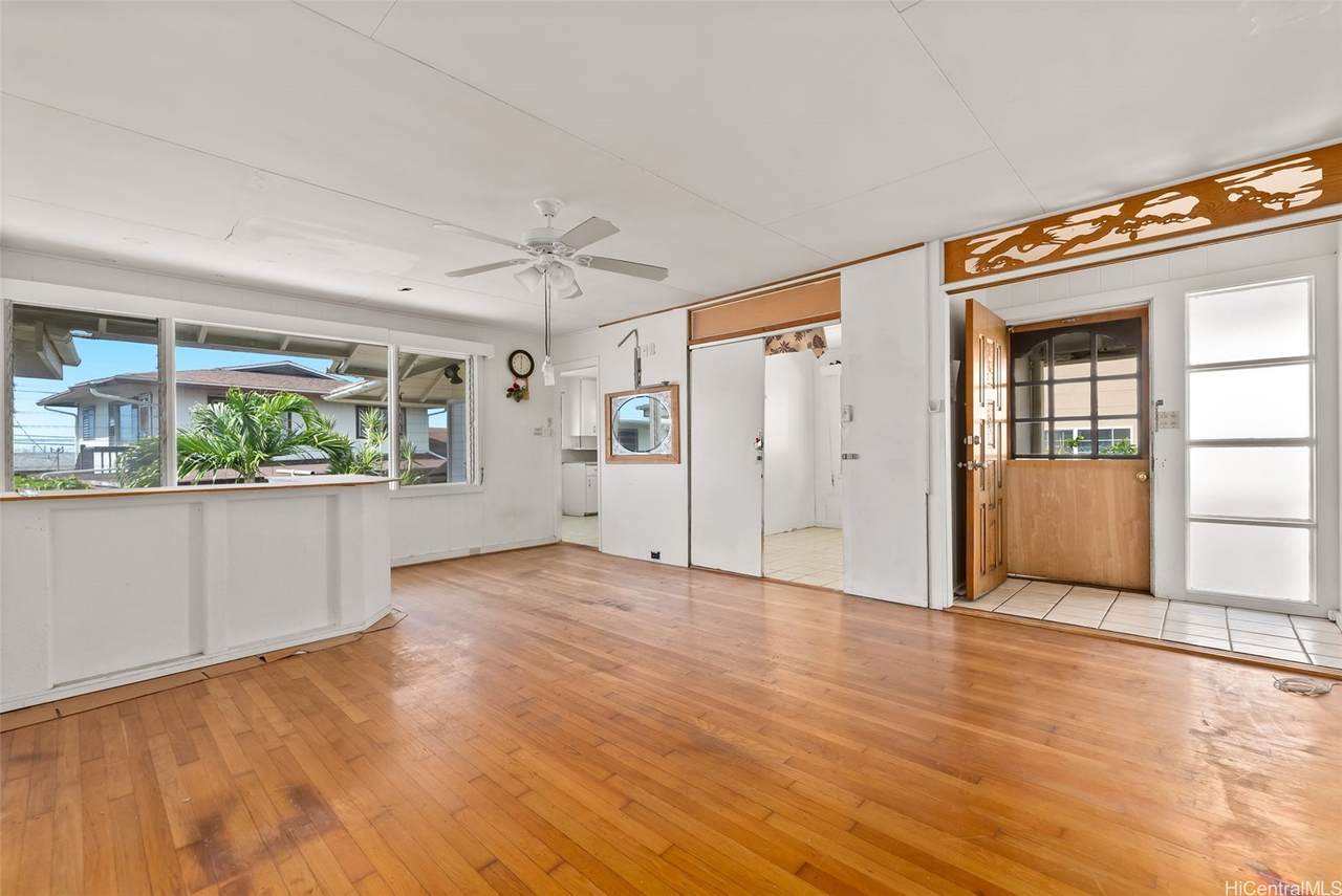 https://bt-photos.global.ssl.fastly.net/honolulu/1280_boomver_1_202604127-2.jpg