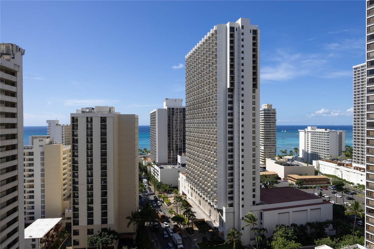 https://bt-photos.global.ssl.fastly.net/honolulu/1280_boomver_1_202604134-2.jpg