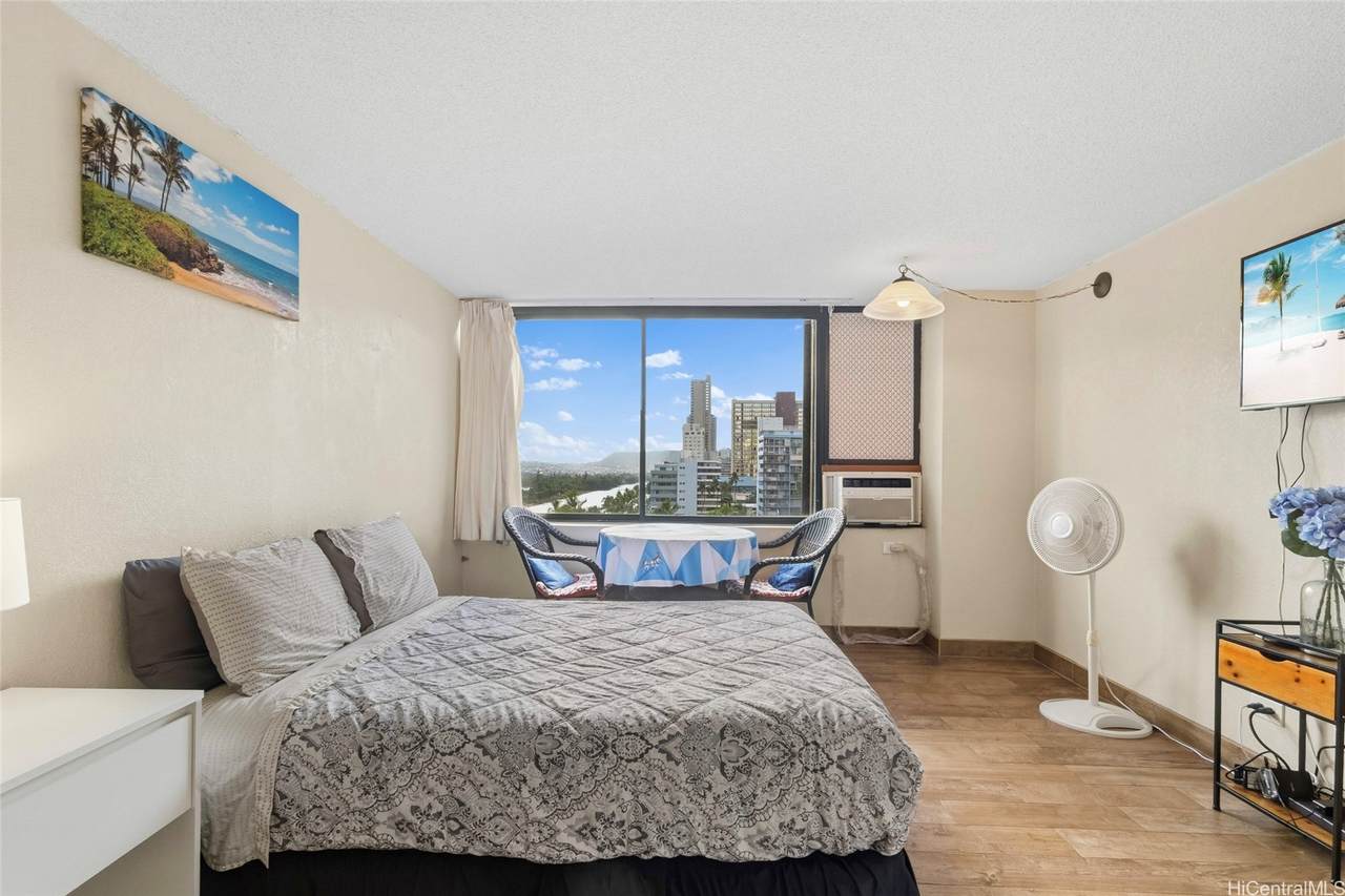 444 Niu Street - Photo 1