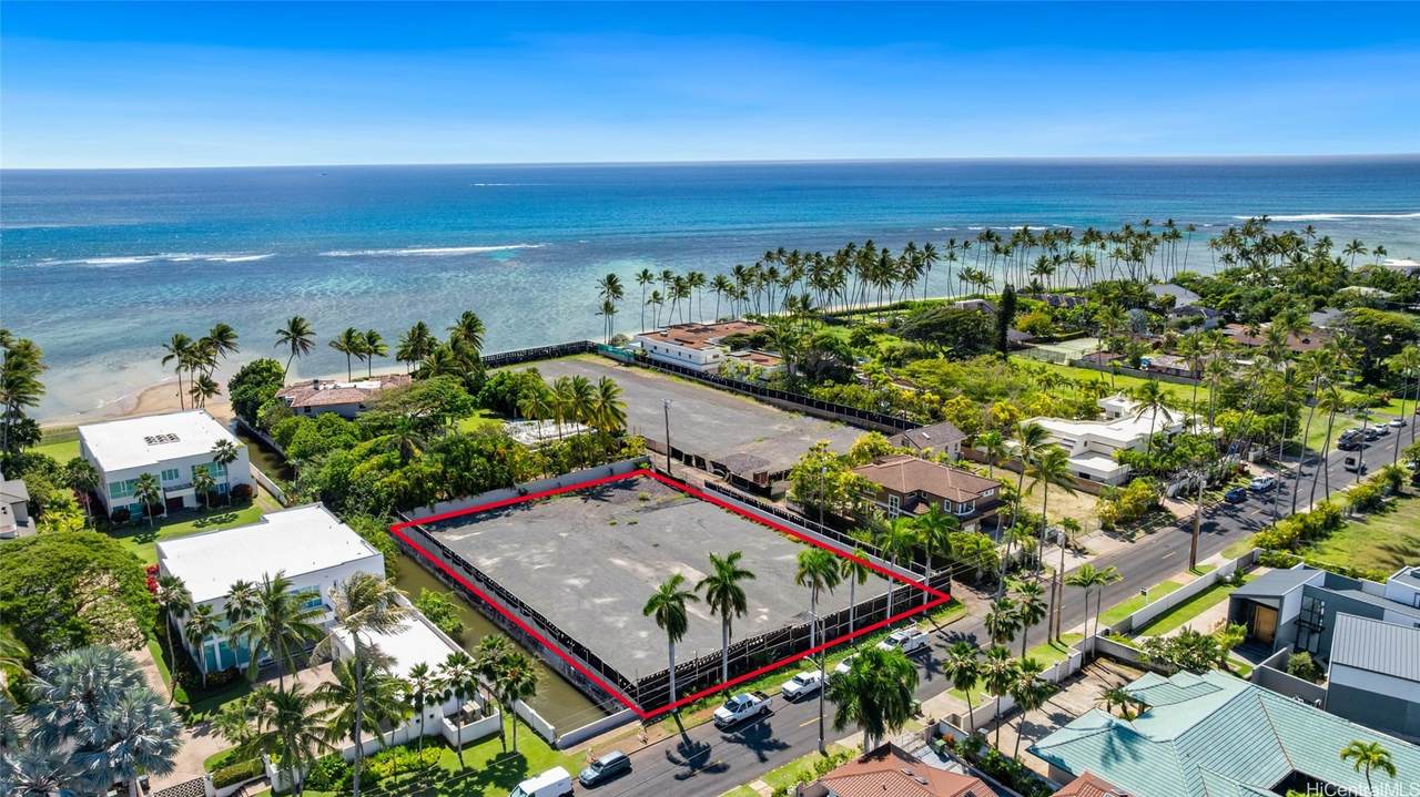 4775 Kahala Avenue - Photo 1