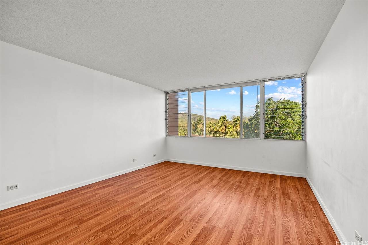 https://bt-photos.global.ssl.fastly.net/honolulu/1280_boomver_2_202604230-2.jpg