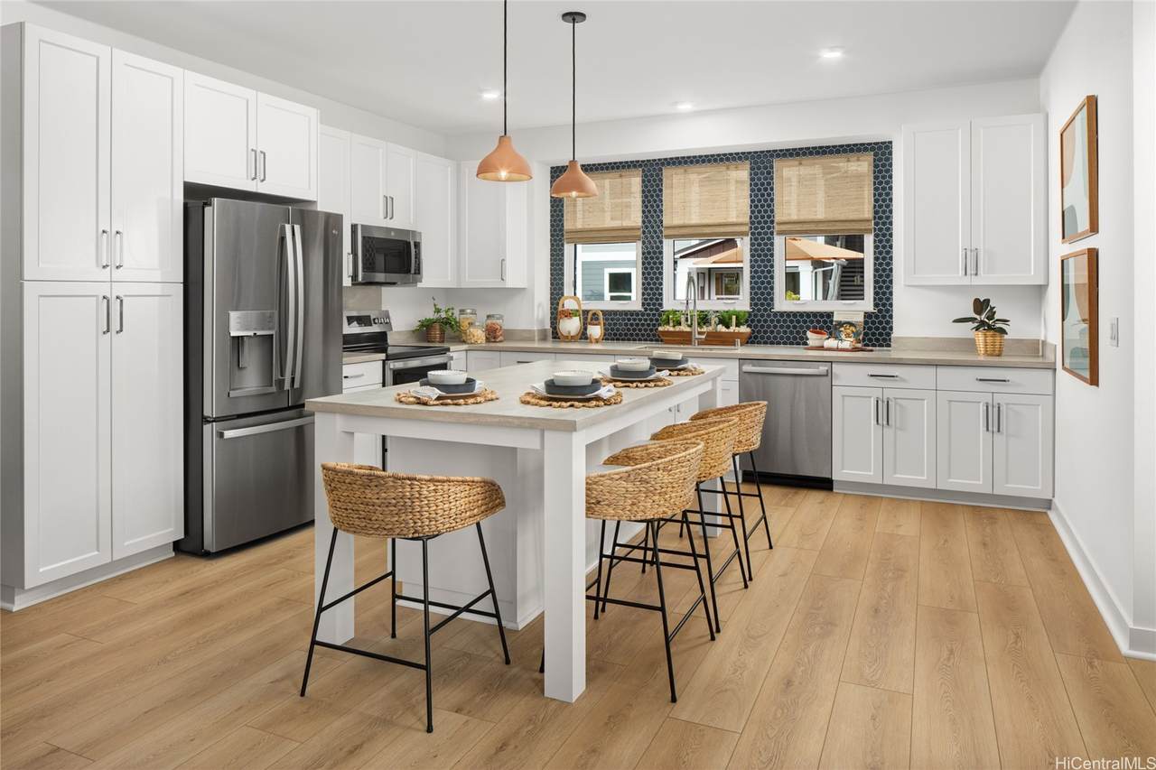 91-1101 Franklin D Roosevelt Avenue - Photo 1