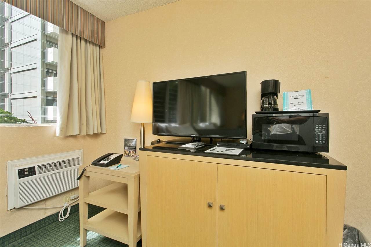 https://bt-photos.global.ssl.fastly.net/honolulu/1280_boomver_1_202604306-2.jpg