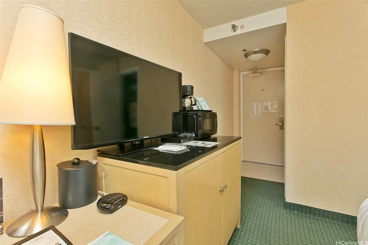 https://bt-photos.global.ssl.fastly.net/honolulu/1280_boomver_1_202604306-2.jpg