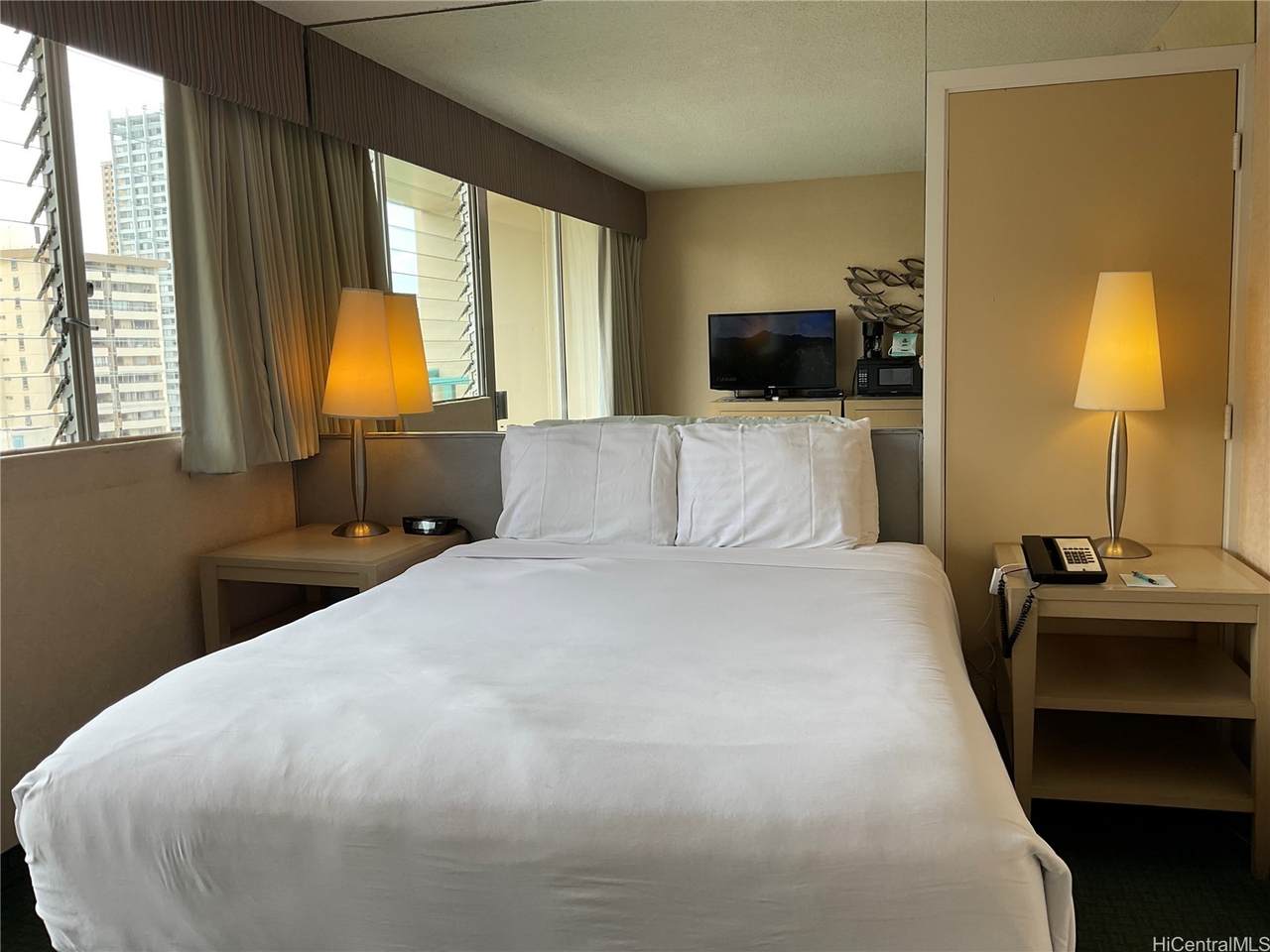 444 Kanekapolei Street - Photo 1