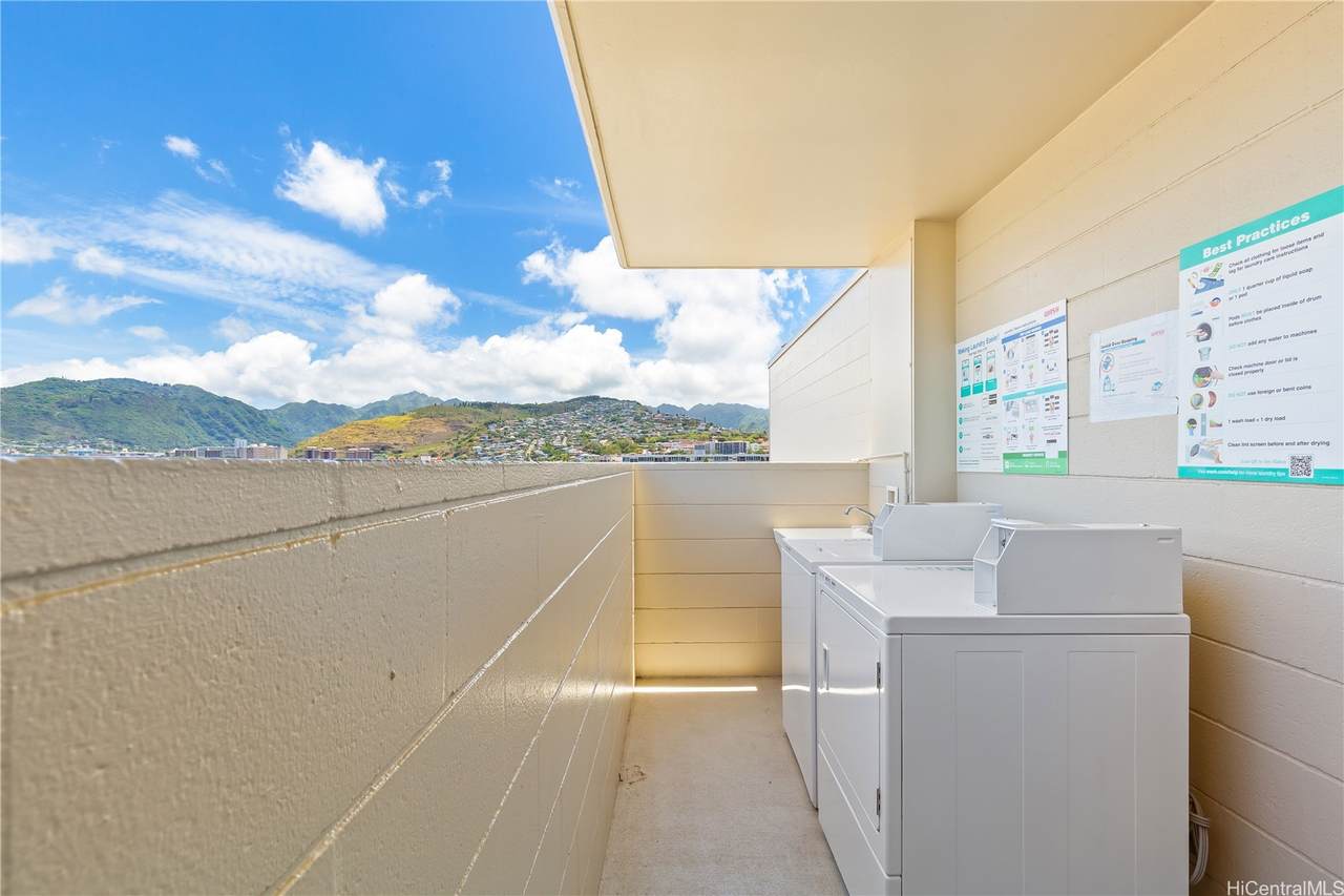 https://bt-photos.global.ssl.fastly.net/honolulu/1280_boomver_1_202604359-12.jpg