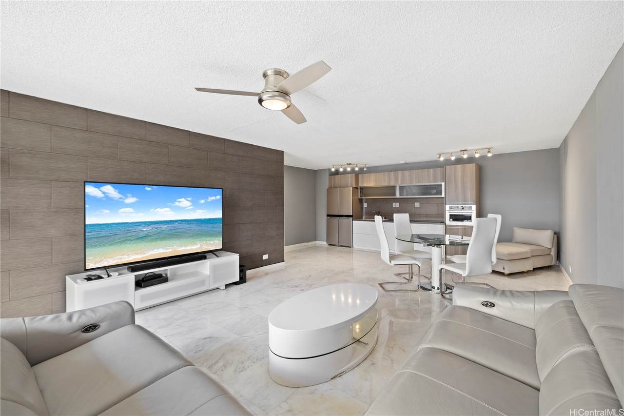2240 Kuhio Avenue - Photo 1