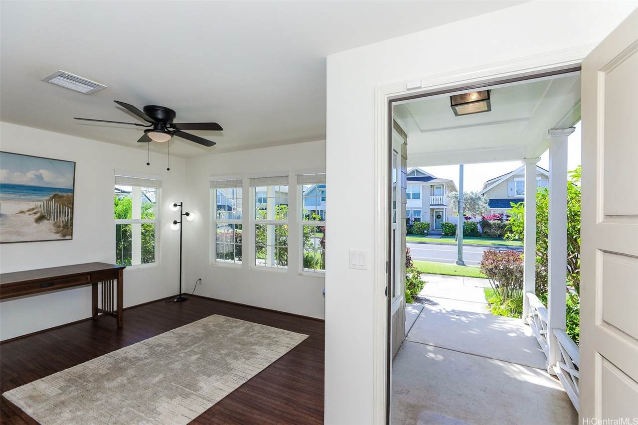 https://bt-photos.global.ssl.fastly.net/honolulu/1280_boomver_1_202604438-2.jpg