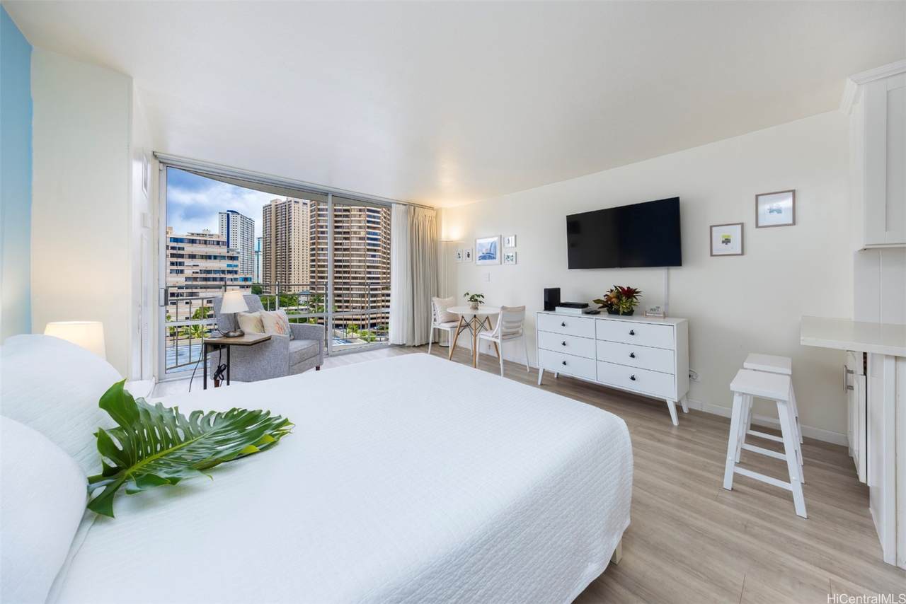 https://bt-photos.global.ssl.fastly.net/honolulu/1280_boomver_1_202604486-2.jpg